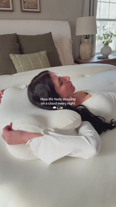 A pillow that adapts as you move.